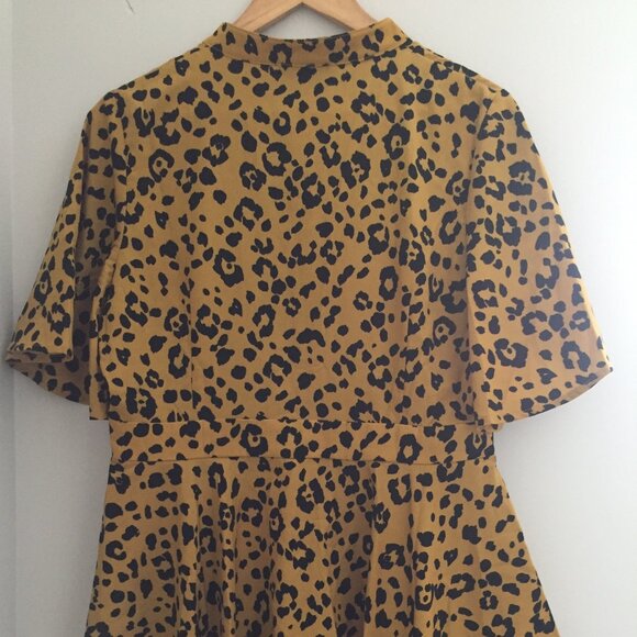 Gracia Leopard Print High Low Peplum Top - Picture 4 of 4